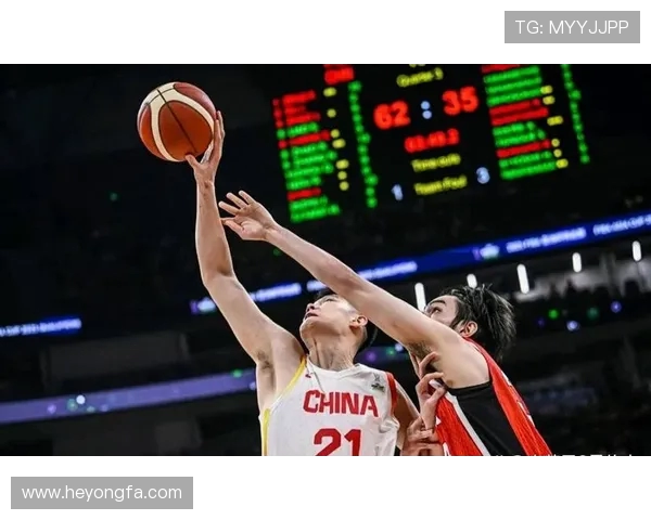 中国男篮逆袭晋级世界杯八强 赛场表现堪称经典 持续亮眼表现引关注