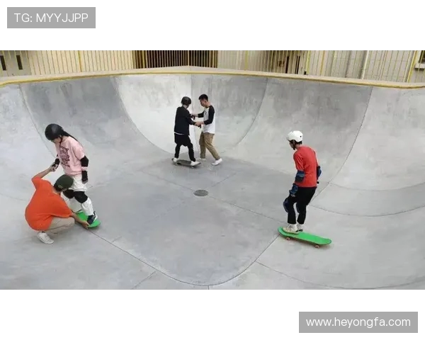 武汉滑板队战术解析：聚焦滑板运动的技巧与团队协作