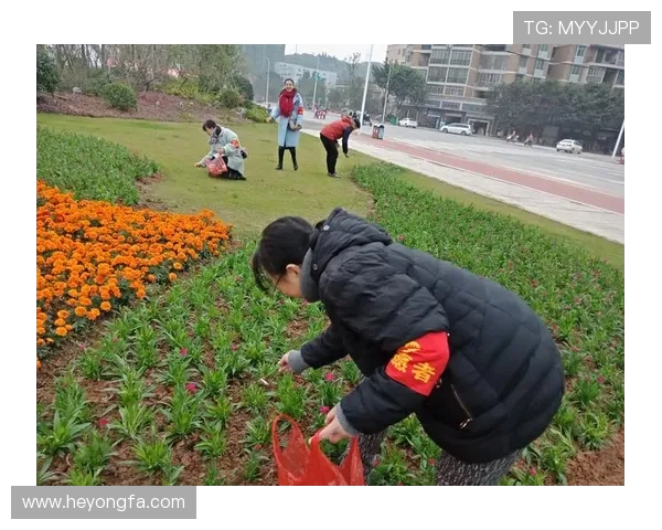 重庆足球队逆袭之路的真实故事与奋斗精神的纪实记录